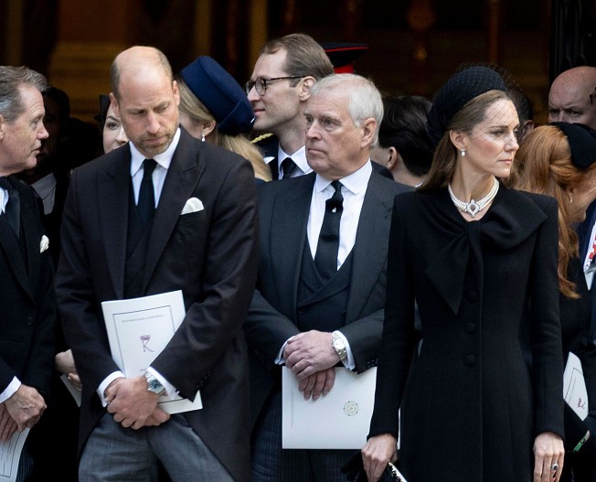 Принц Уильям, Эндрю Маунтбеттен Виндзор и Кейт Миддлтон