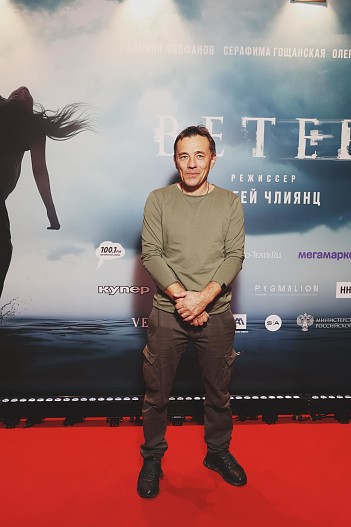 Олег Васильков