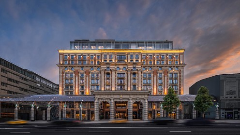 Женский форум-практикум: Woman Wings в отеле The Carlton, Moscow