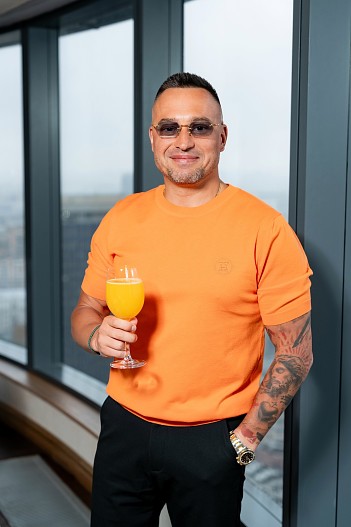 Антон Голоцуцков