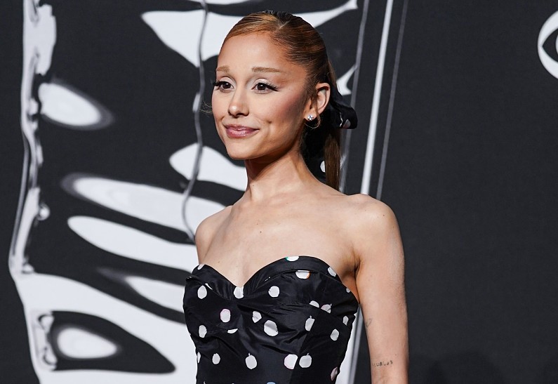 Ариана Гранде столкнулась с волной хейта. Что случилось?