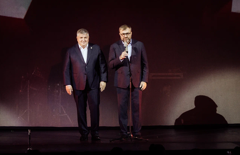 Александр Дронов и Михаил Пореченков