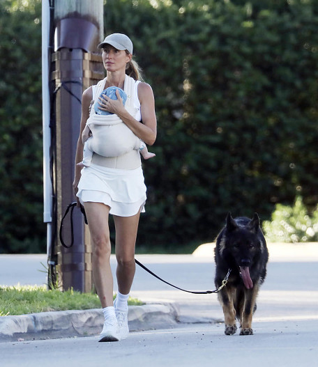 Жизель Бюндхен с сыном