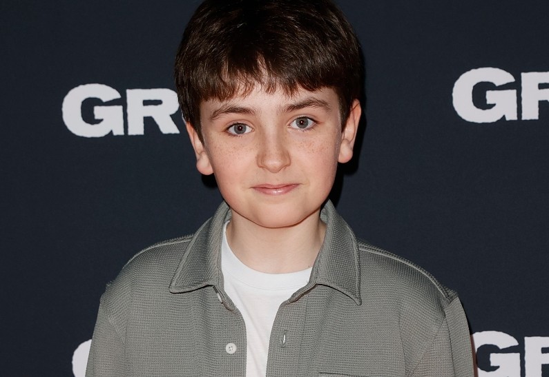 Юный Гарри Поттер отреагировал на письмо Дэниела Рэдклиффа и рассказал о съемках сериала