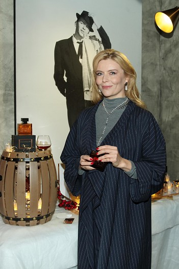 Анна Чурина