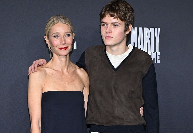 Сын Гвинет Пэлтроу дебютировал на красной дорожке