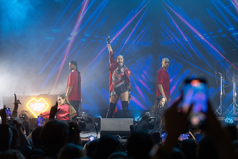 Ольга Бузова