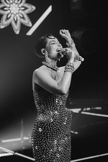 Seville (Artik & Asti)