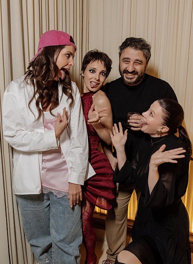 Лиза Моряк, Анна Глаубэ, Сарик Андреасян, Ольга Смирнова