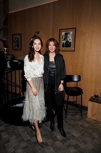 Алина Гасумянова, Диана Джанелли