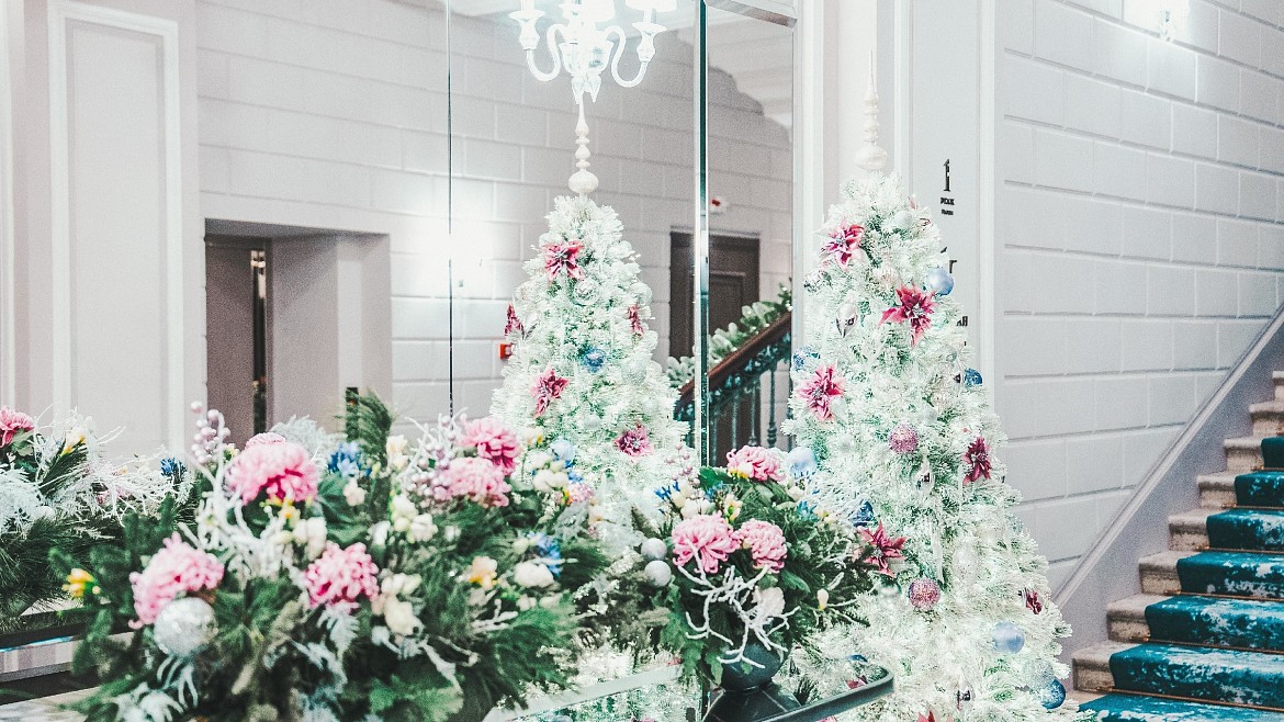 «Путешествие в волшебство»: сеть отелей Cosmos анонсирует новогоднюю программу