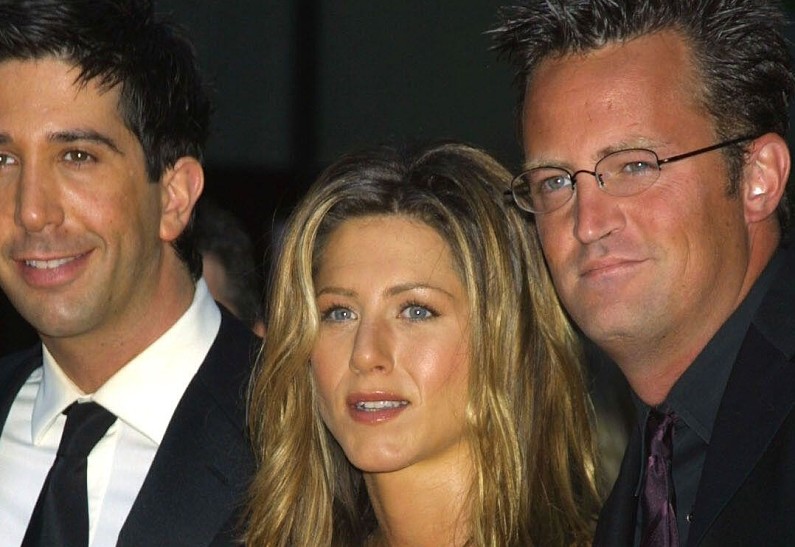 Актеры сериала «Друзья» объединились в память о Мэттью Перри