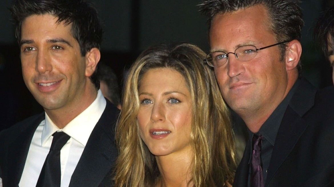 Актеры сериала «Друзья» объединились в день памяти Мэттью Перри