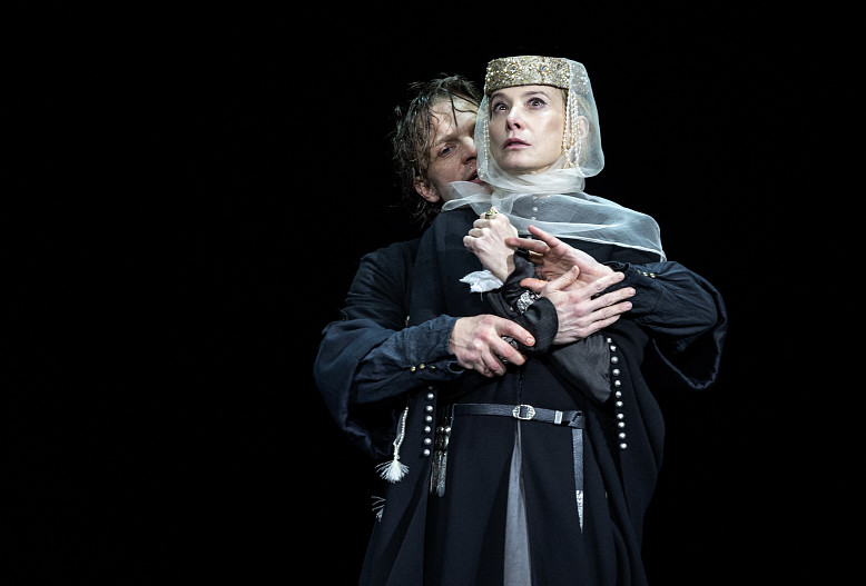 Евгений Ткачук и Юлия Высоцкая