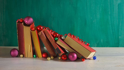 6 книжных подарков на Новый год