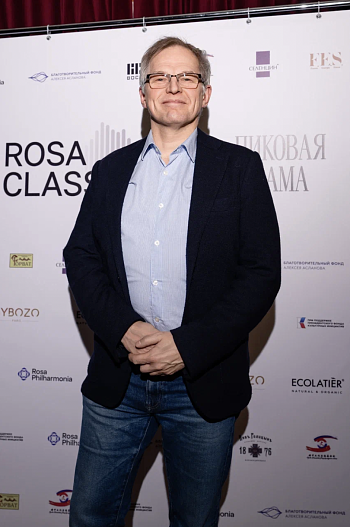 Дмитрий Головнин