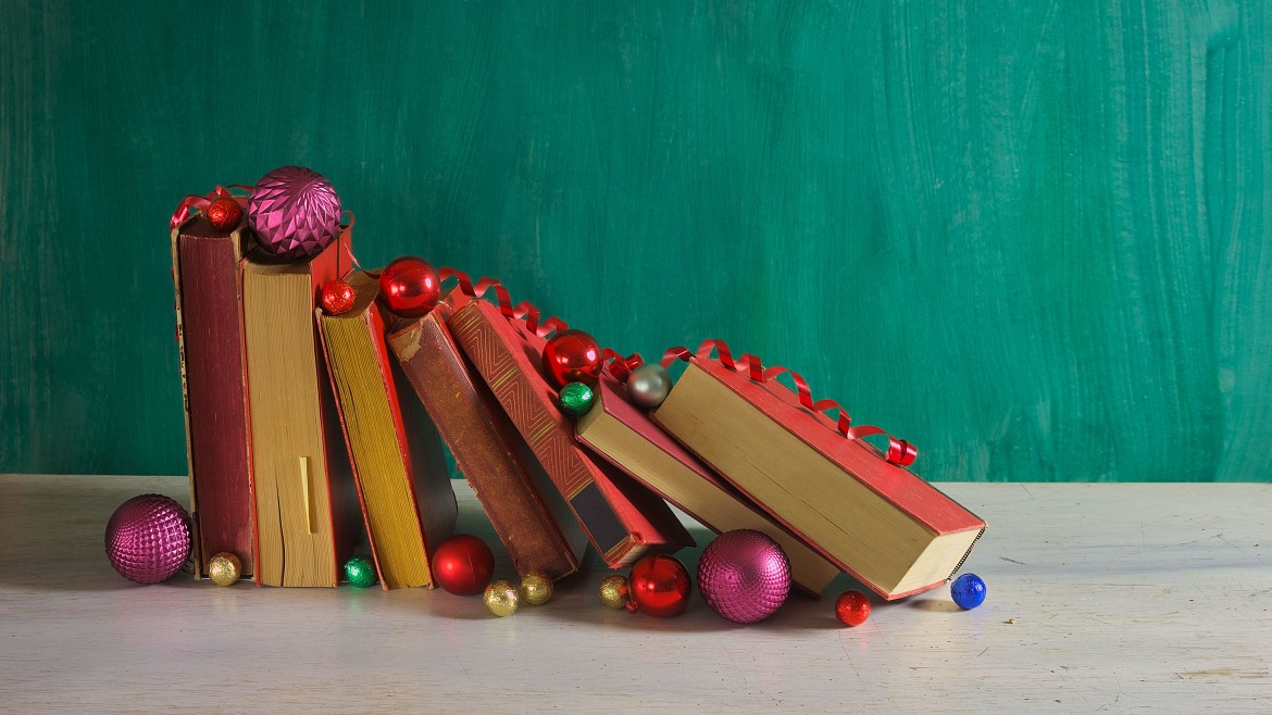 6 книжных подарков на Новый год