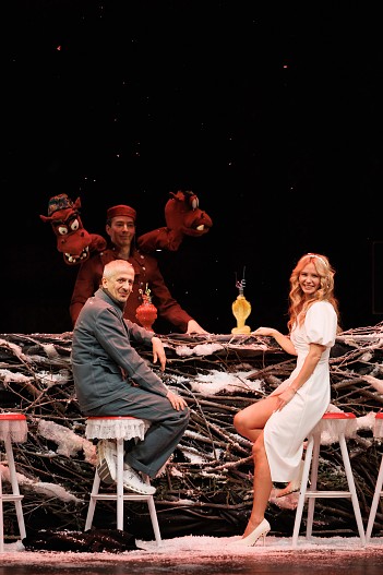 Константин Богомолов, Илоанга Ершова