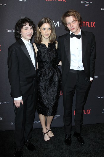 Финн Вулфхард,&nbsp;Наталия Дайер и Чарли Хитон