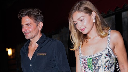 Брэдли Купер официально попросил руки Джиджи Хадид