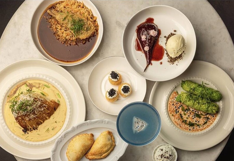 Бистро «Цирк» запускает специальное меню по мотивам выставки «Волга. Москва. Нева»