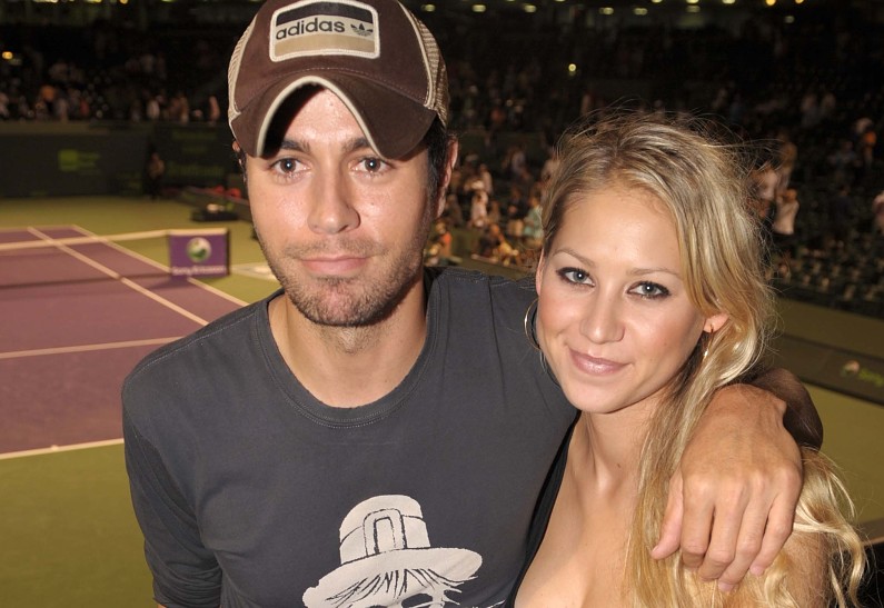 Анна Курникова и Энрике Иглесиас стали родителями в четвертый раз