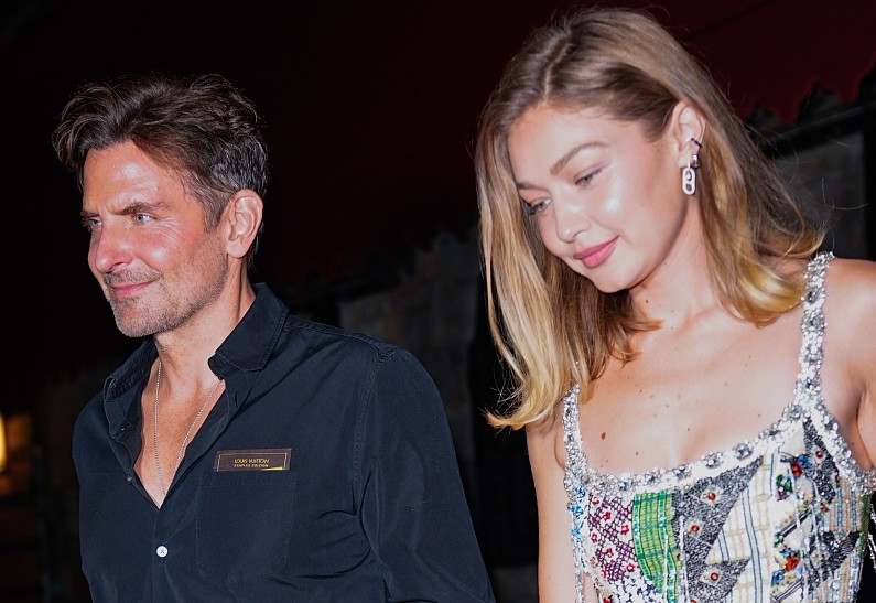 Брэдли Купер официально попросил руки Джиджи Хадид