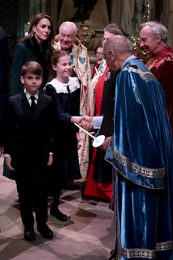 Принц Луи, Кейт Миддлтон, принцесса Шарлотта