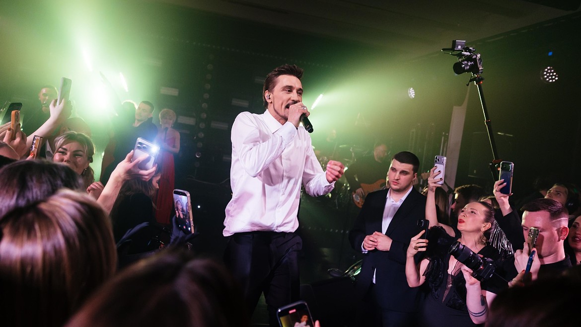 DIMA BILAN CELEBRATION: Яна Рудковская, Филипп Киркоров, Полина Гагарина и другие звезды поздравили Диму Билана с днем рождения