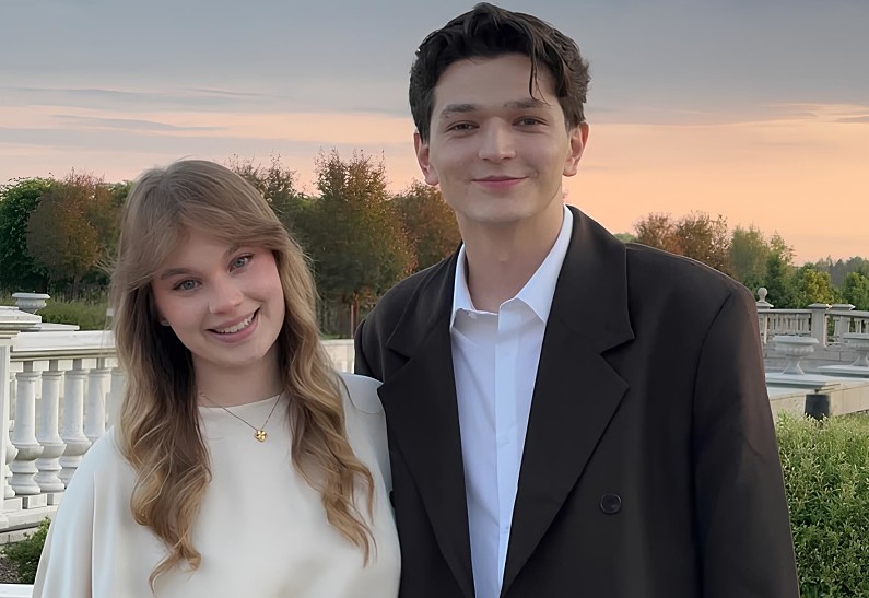 Akmal и его избранница узаконили отношения