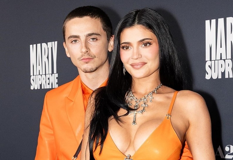 Кайли Дженнер и Тимоти Шаламе спровоцировали слухи о помолвке