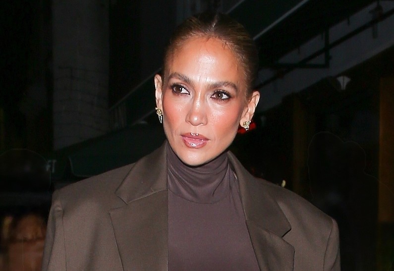 Дом Дженнифер Лопес в Нью-Йорке находится на грани разрушения