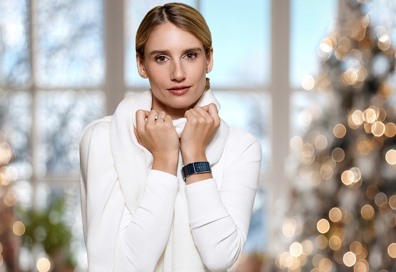 Jacques Lemans и сноубордистка Анна Гассер представили часовые новинки бренда