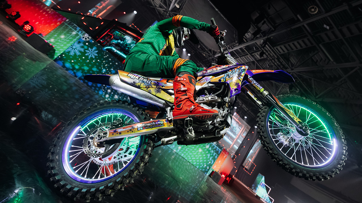 Новый год на скорости: в Москве пройдет праздничное шоу «Тайны затерянного праздника»