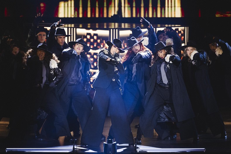 Дженнифер Лопес