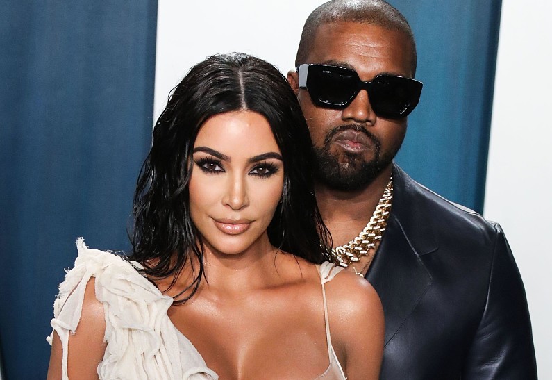 Ким Кардашьян и Канье Уэст воссоединились в Рождество ради детей