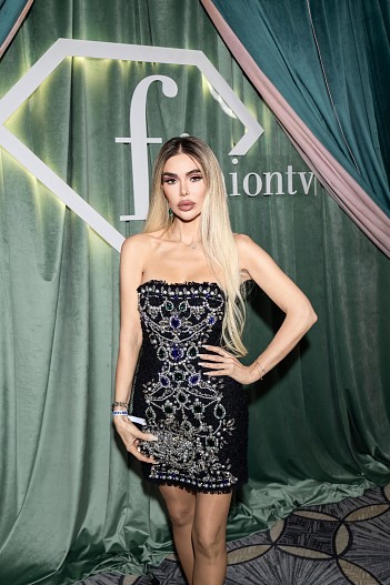 Алиса Лобанова