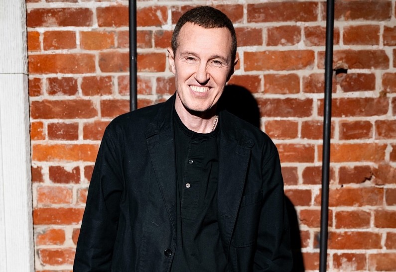 Cостоялась премьера литературно-музыкального проекта «Личное дело Игоря Верника. Статья о растрате любви в особо крупном размере»