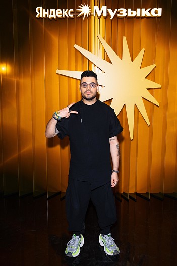 Роман Каграманов