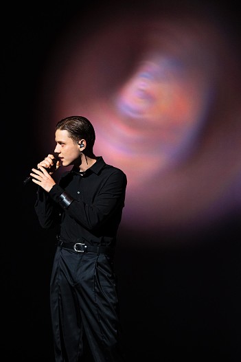 Ваня Дмитриенко