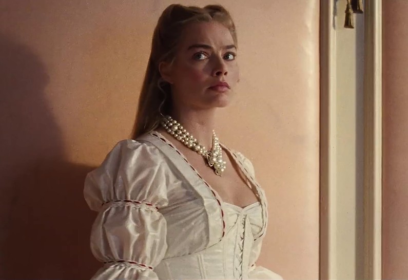 Марго Робби раскрыла подробности интимных сцен с Джейкобом Элорди