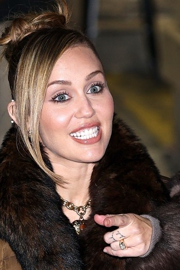 Майли Сайрус