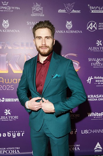 Кирилл Попов