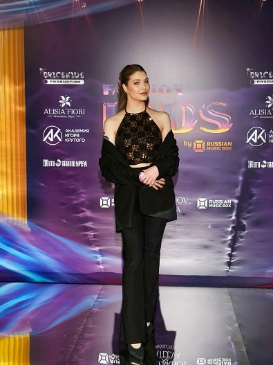 Анастасия Неонова