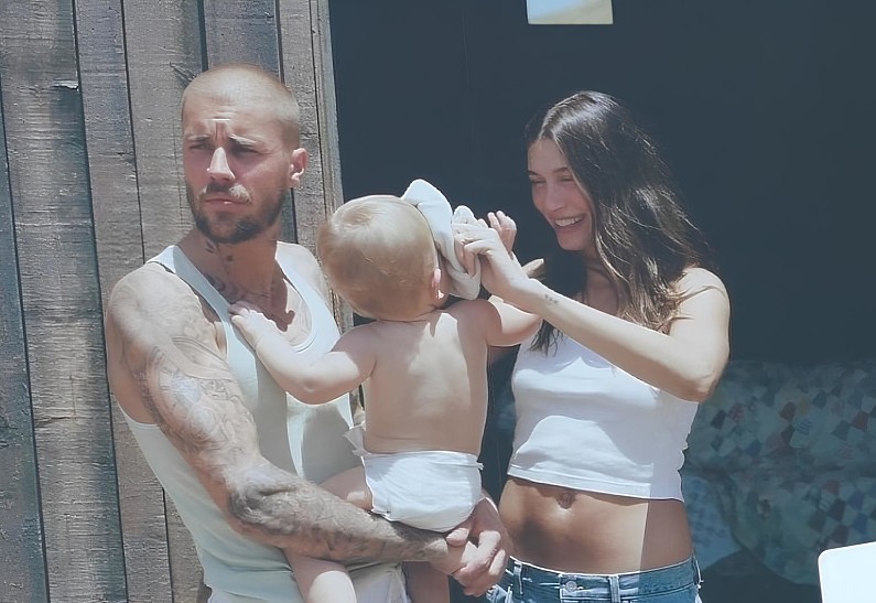 Лицо маленького сына Джастина и Хейли Бибер впервые попало в объективы папарацци