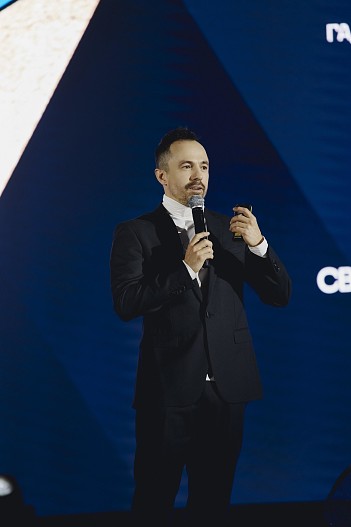 Константин Обухов