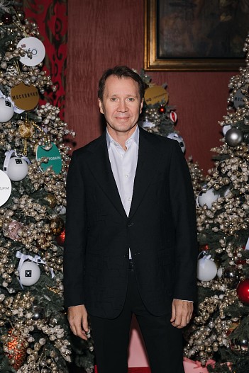 Евгений Миронов