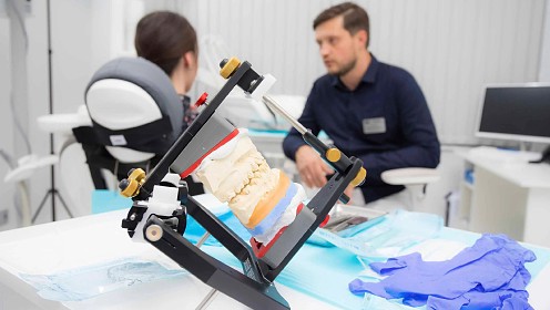 Будущее стоматологии уже здесь: как технологии и индивидуальный подход дарят улыбки без стресса и страха