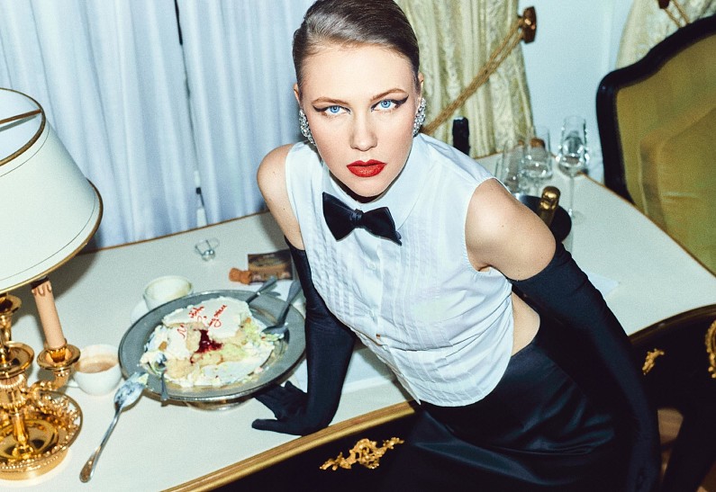 Юлианна Караулова, Маша Фёдорова, Полина Фаворская и другие гости презентации модной коллекции