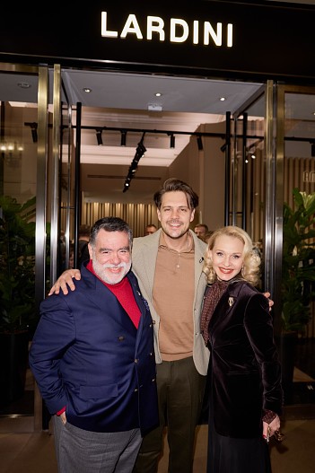 Михаил Куснирович, Милош Бикович, Екатерина Моисеева